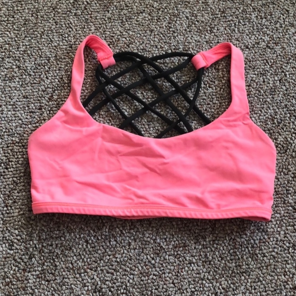 Lululemon Free To Be